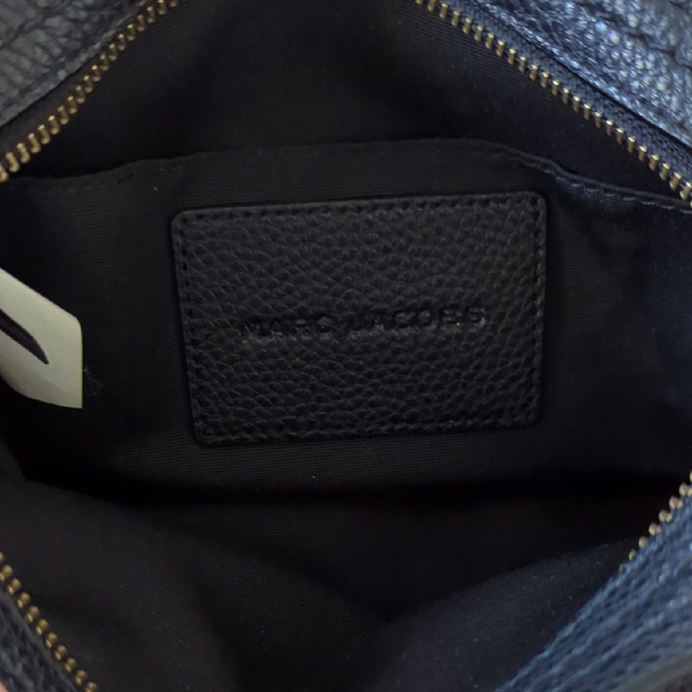 Marc Jacobs Black Leather Crossbody Bag E-the Squeeze - Picture 9 of 9